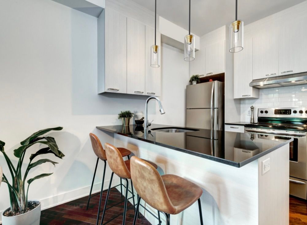 Barker Mini Pendant - DVP24721 Barker Mini Pendant - DVP24721