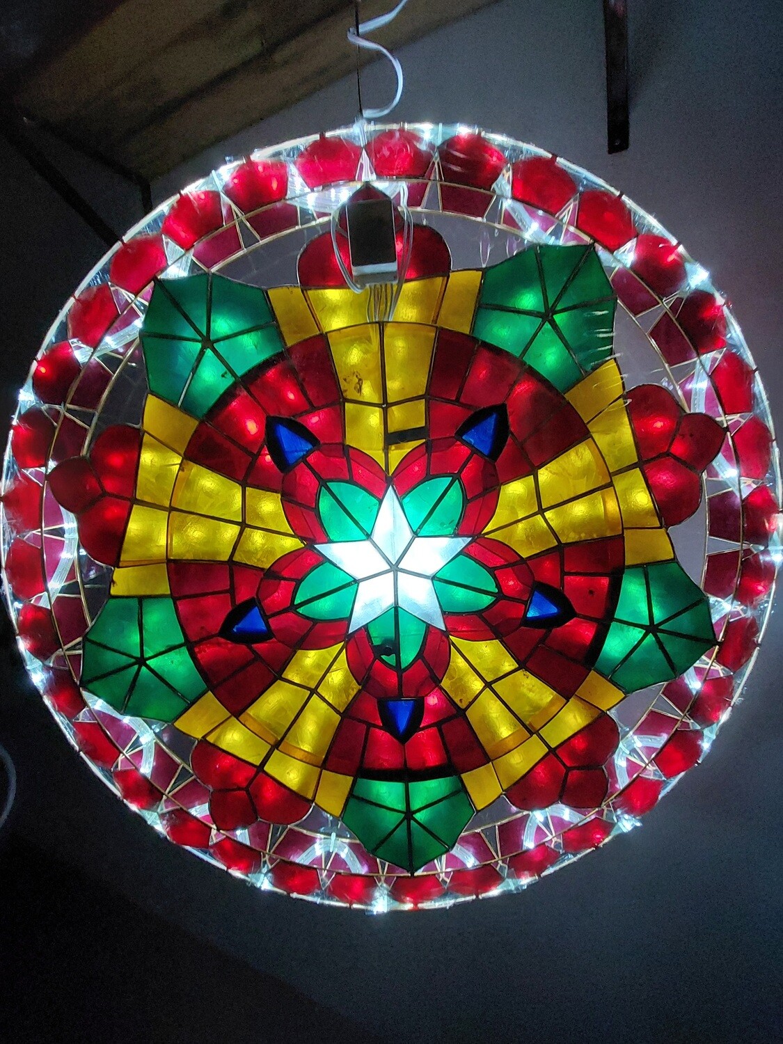 Fleur de Liz Capiz Lantern™  (Medium)