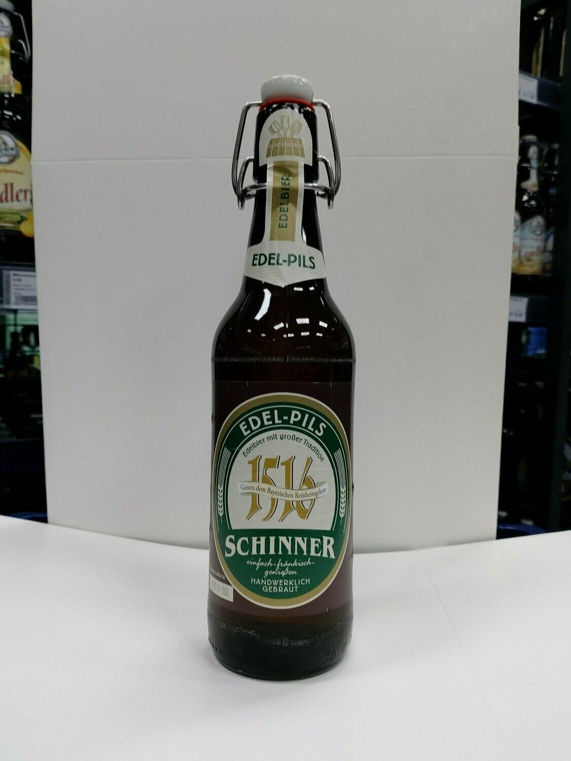 Schinner Edel Pils    0,50 Ltr.
