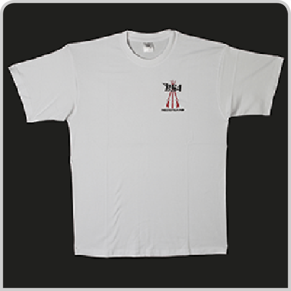 T-shirt met Piled Arms logo en BSA-OC op de achterkant. MAAT L