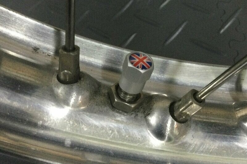 Aluminium ventieldopje met Engelse vlag