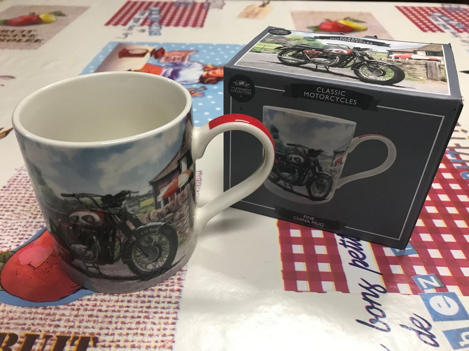 Koffiemok met BSA A65 afbeelding