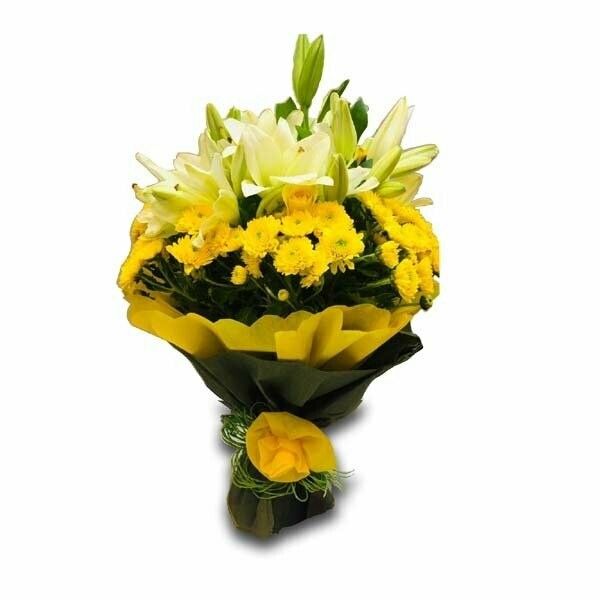 24 Mixed Yellow Flowers bouquet