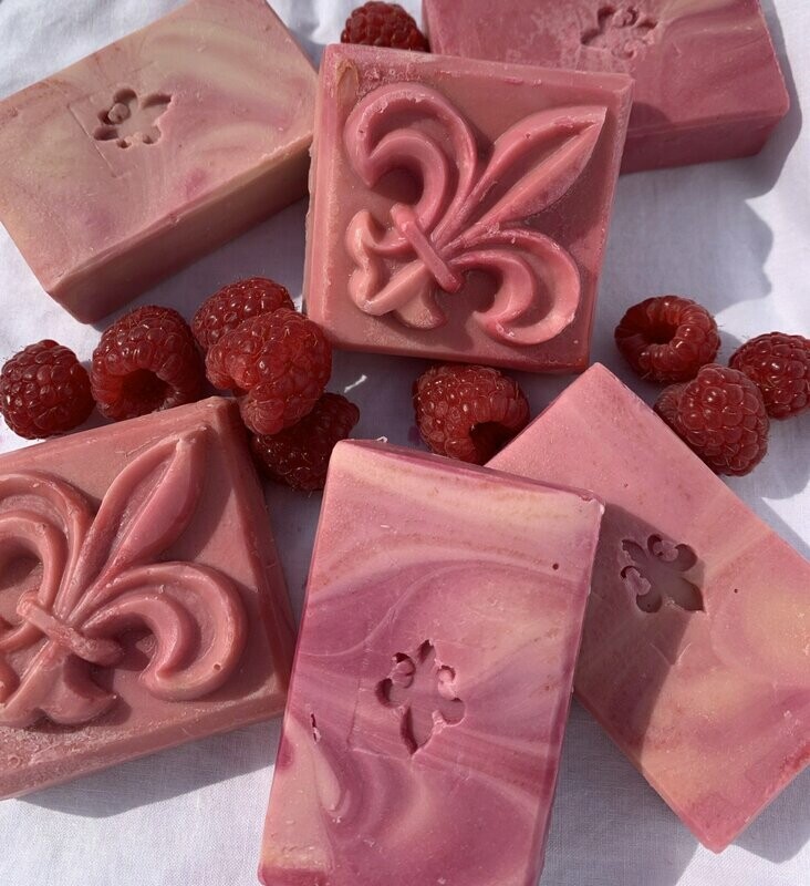 Himbeerseife Raspberry Champ - 20% Überfettung, palmölfrei, vegan - Duschbutter