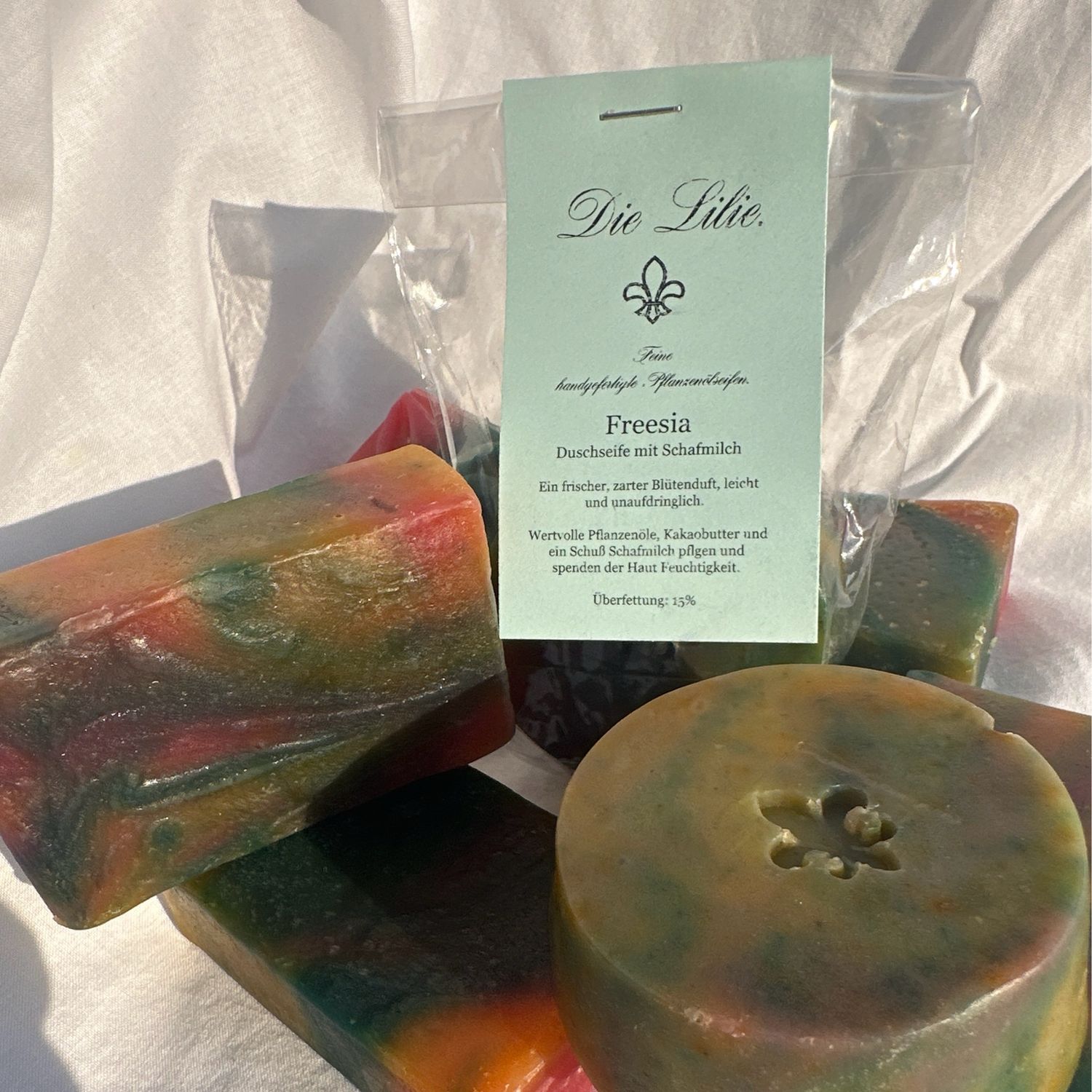 Schafmilchseife Freesia, Freesienseife, 15% Überfettung, Duschseife,  palmölfrei
