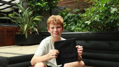 Sports Towel Black 80x40cm waterproof zipped pkt