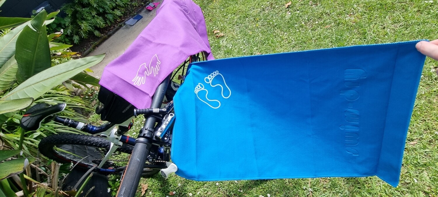 Travel Companion Towel Black/Sky (2 pack) (nice for kids) 50x30cm each