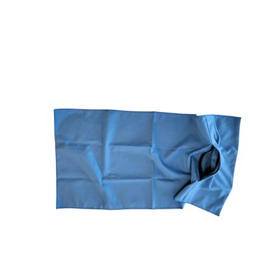 Sports towel with plain zipped pocket no logo