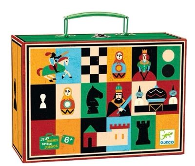Schach- und Damenspiel
