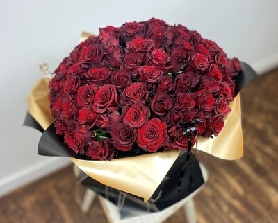 Raudonų rožių puokštė „Labai myliu"
