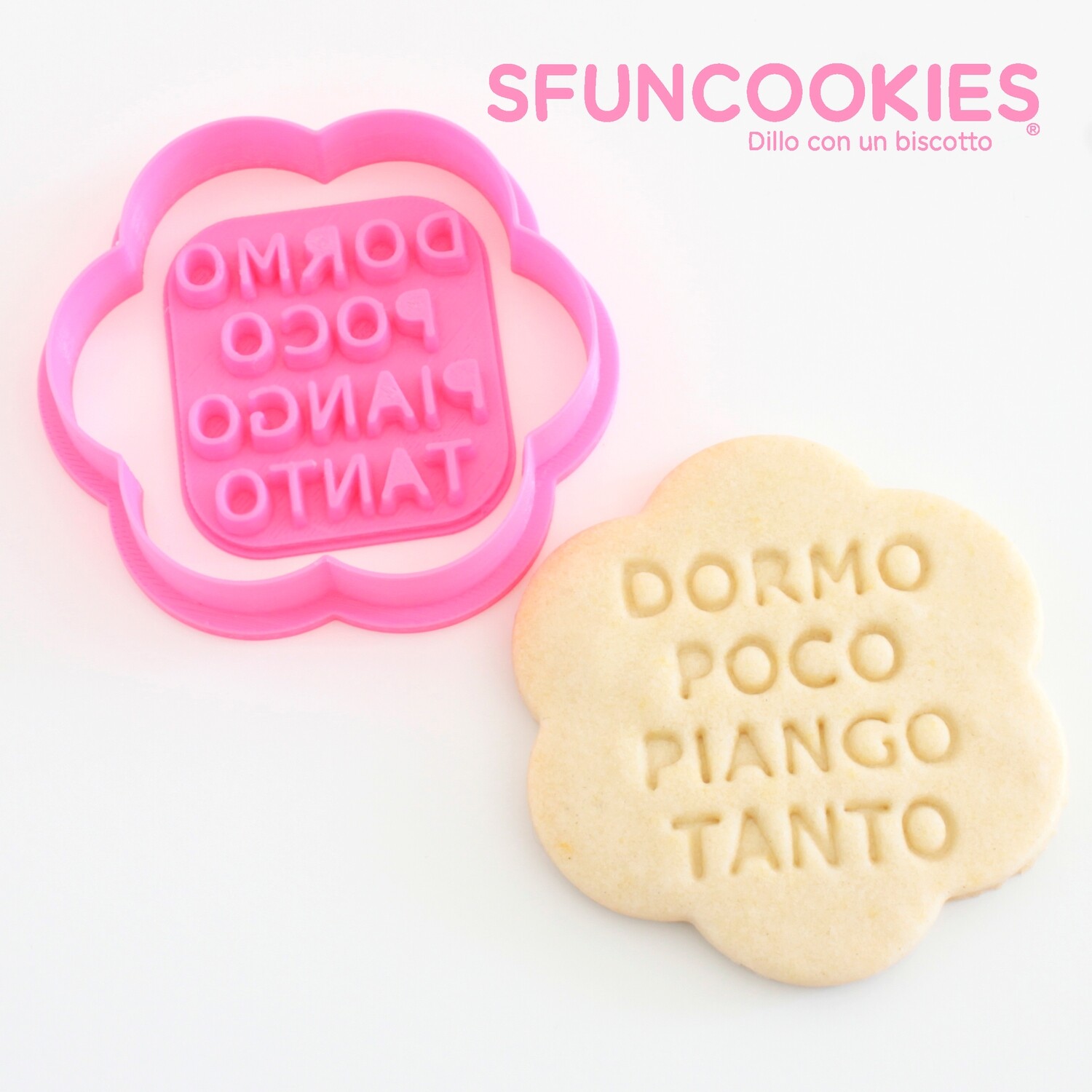 DORMO POCO PIANGO TANTO