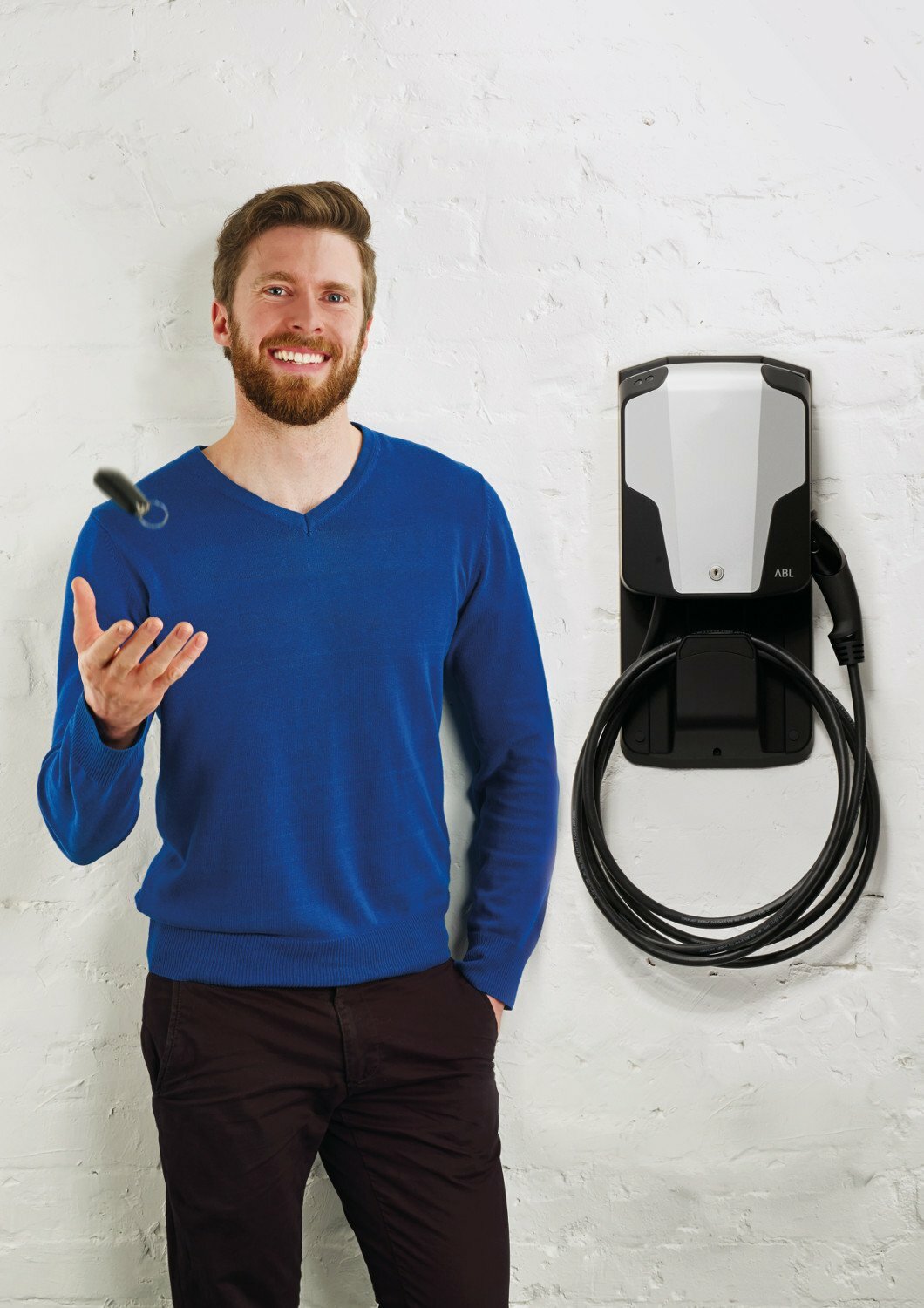 Montageplatte / Bracket für eMH1 Wallbox