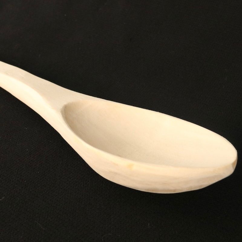 Lindenholzlöffel handgeschnitzt