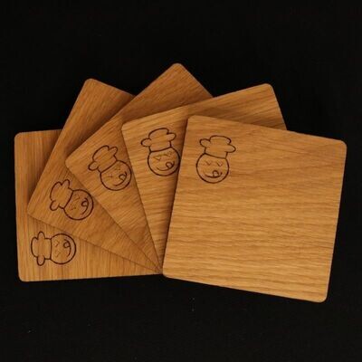 Untersetzer-Set (5 Stück) Untersetzer-Set 5 Stück Eiche geölt mit gebranntem Lecker-Eifel Logo