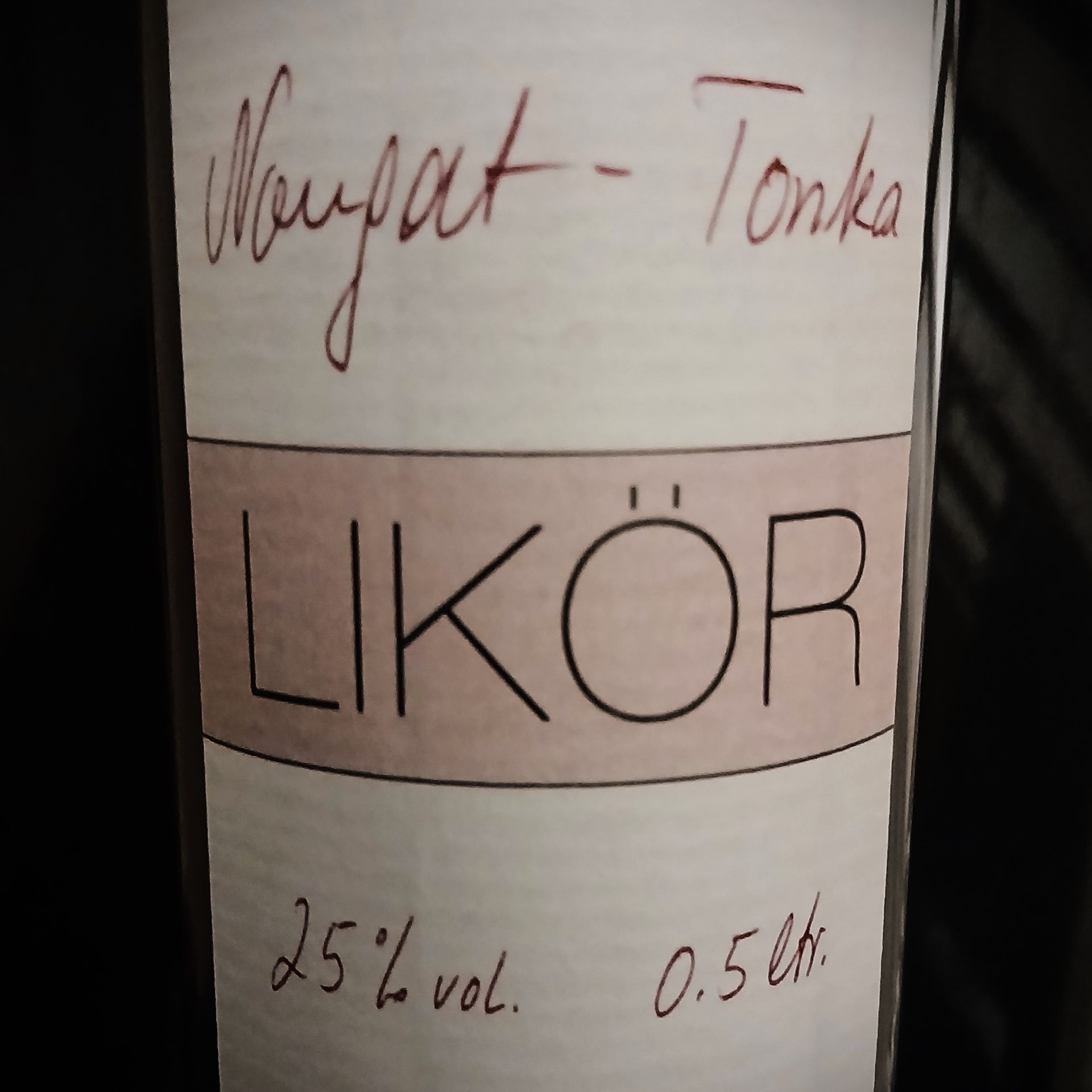Nougat-Tonka-Likör von Bernhard Zender 0,5l