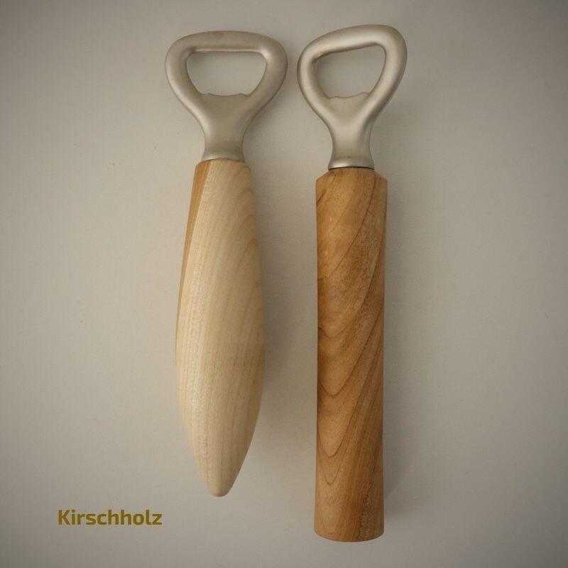 Flaschenöffner von Twinwood aus Kirchenholz