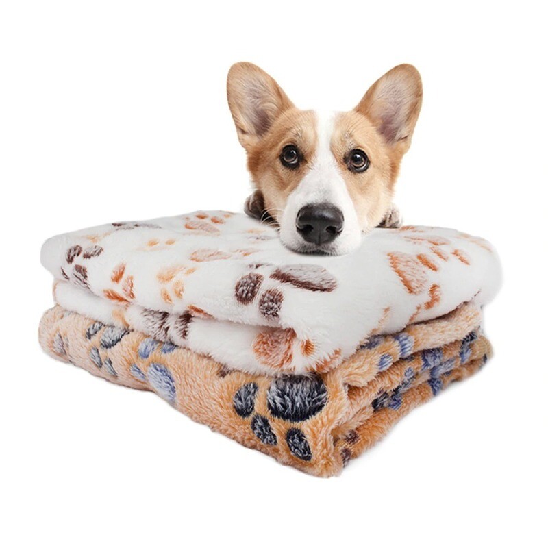 Dog Blanket Winter Dog Cat Bed Mat Foot Print Warm Sleeping Mattress Small Medium Dogs Cats Coral Fleece Pet Supplies