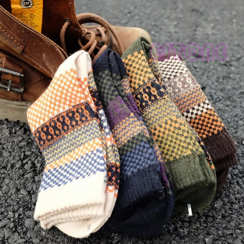 Hunt socks
