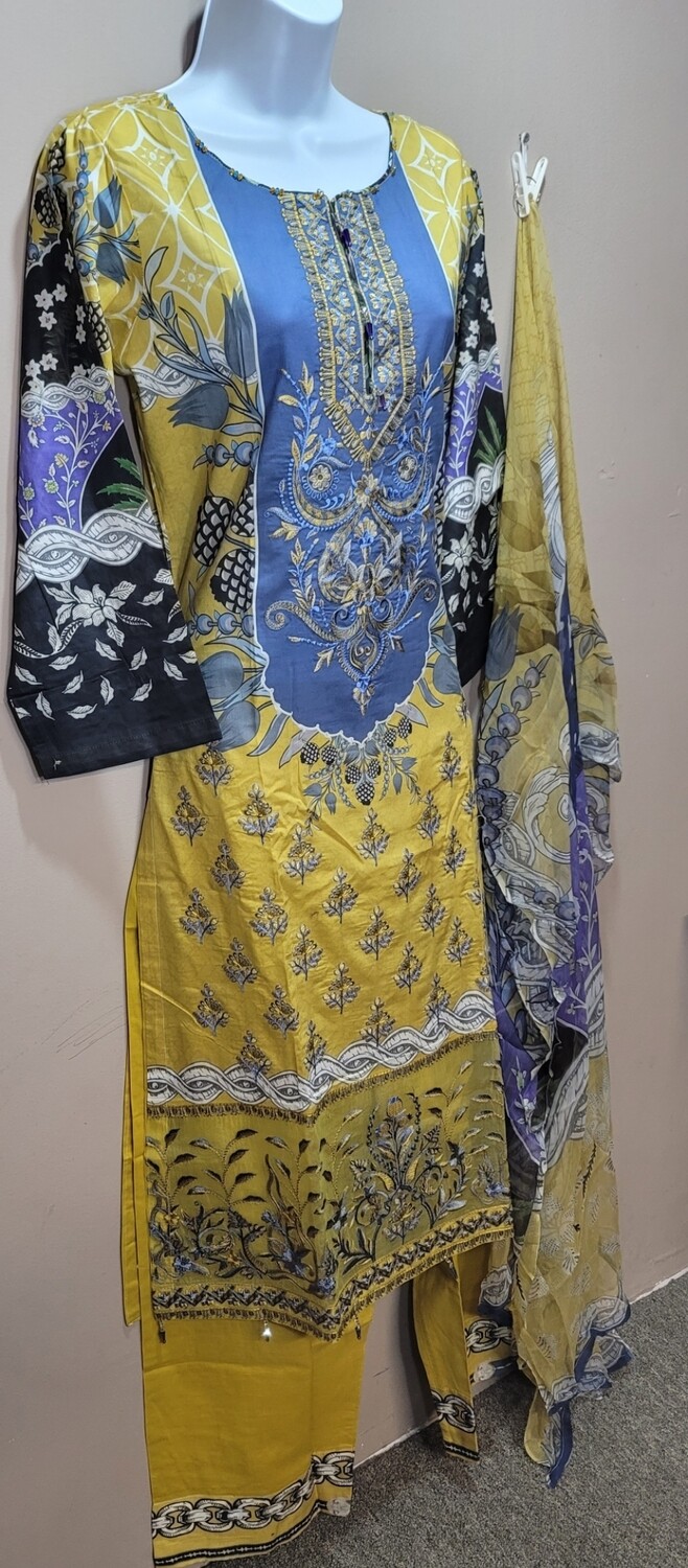 Ramsha Riwayat Luxury Lawn