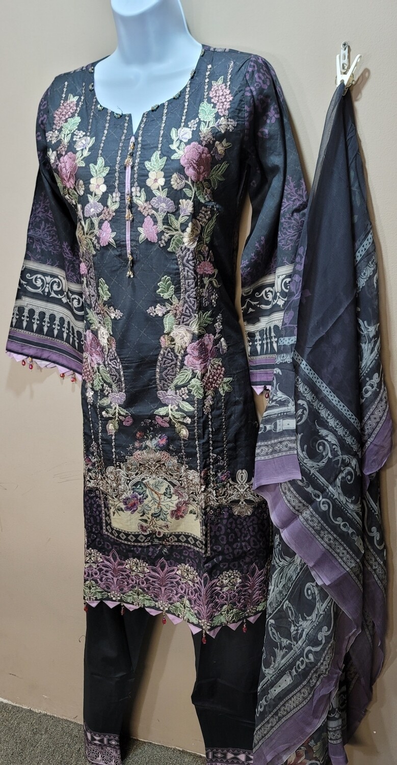 Ramsha Riwayat Luxury Lawn