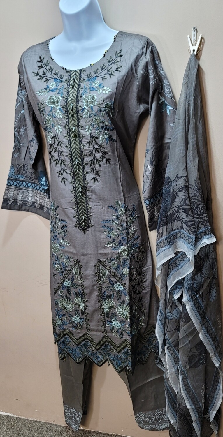 Ramsha Riwayat Luxury Lawn