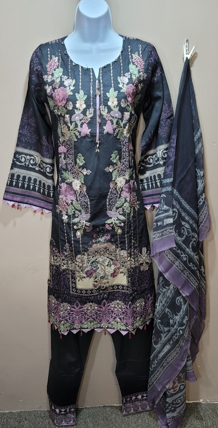 Ramsha Riwayat Luxury Lawn