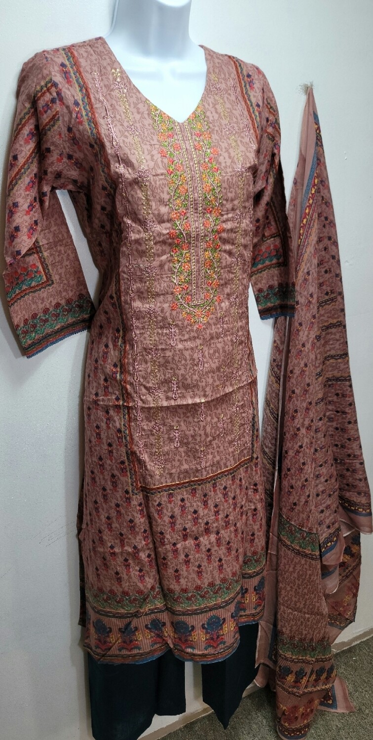 Raisin- Embroidered Pakistani Cotton Suit