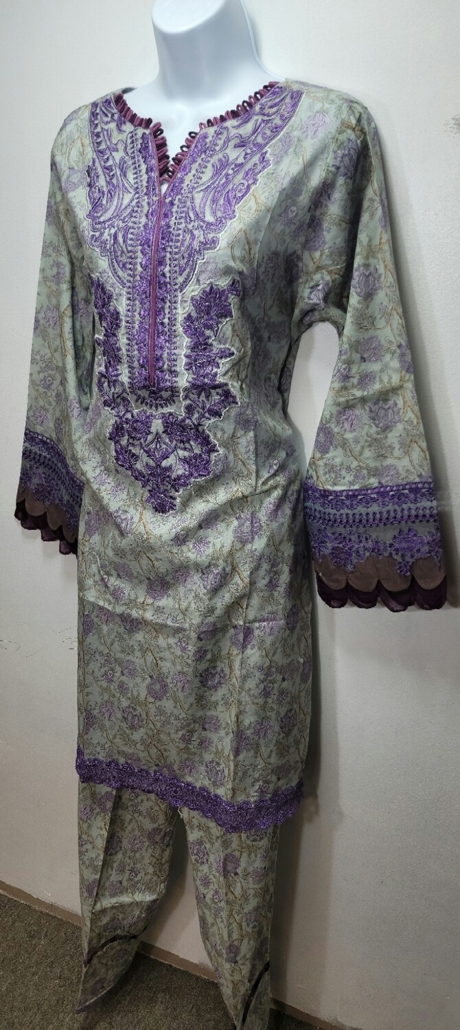 White- Pakistani Flora Embroidered Two Piece Lawn Suit