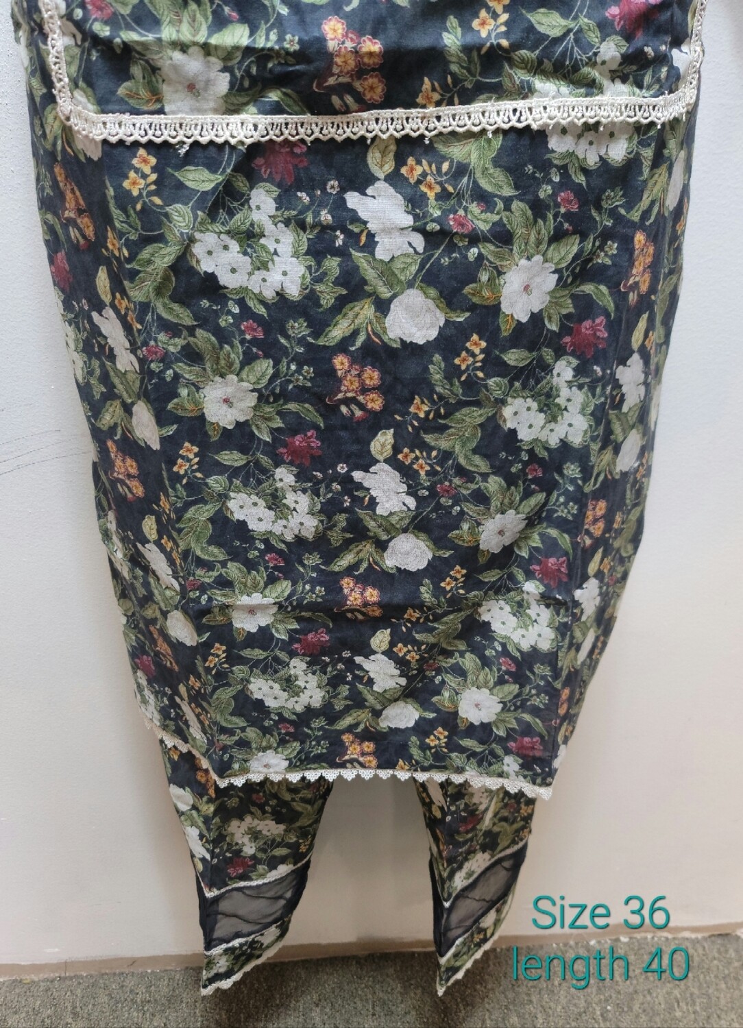 Black- Pakistani Flora Embroidered Two Piece Lawn Suit