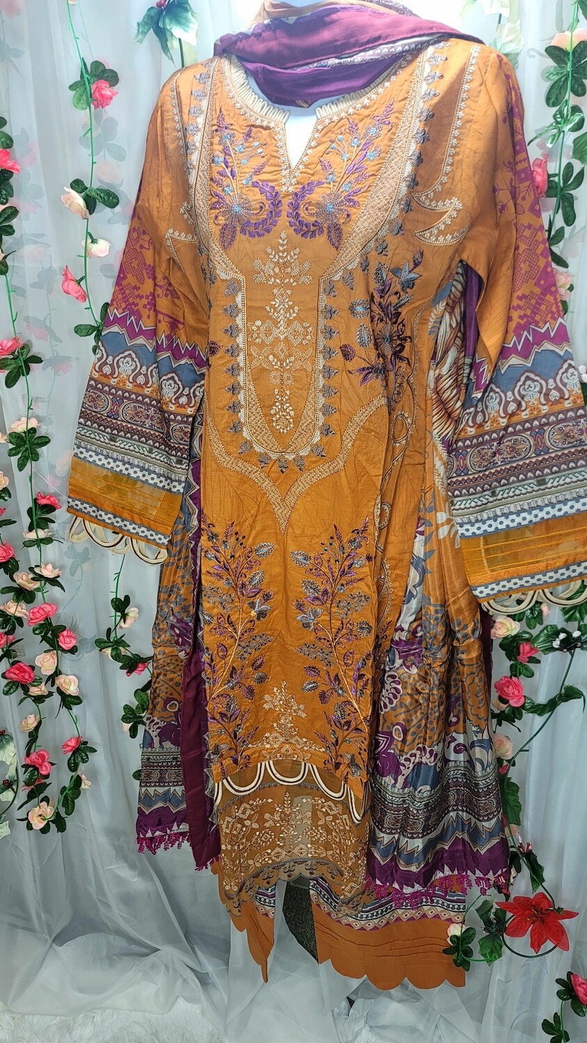 Ramsha Riwayat Luxury Lawn