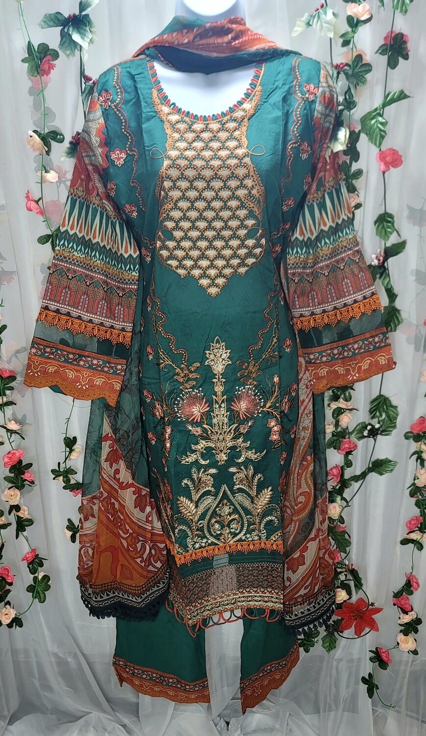 Ramsha Riwayat Luxury Lawn