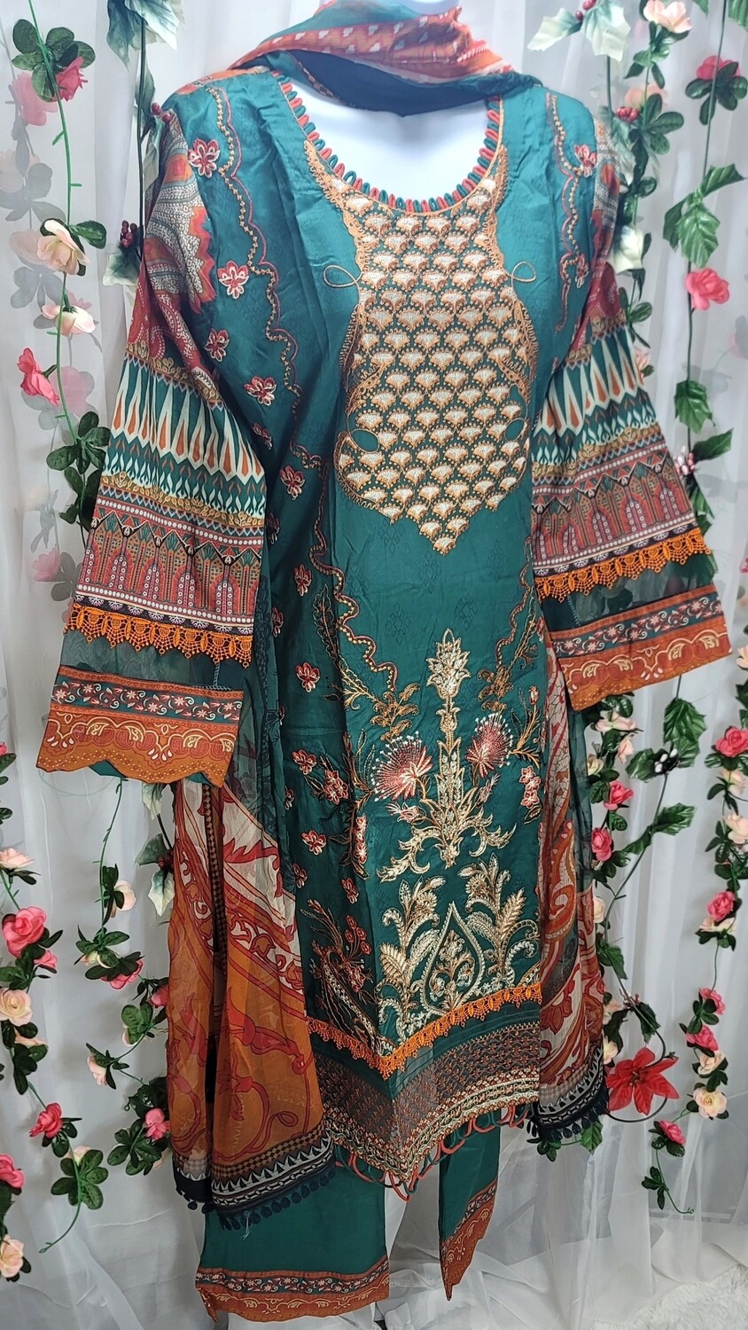 Ramsha Riwayat Luxury Lawn