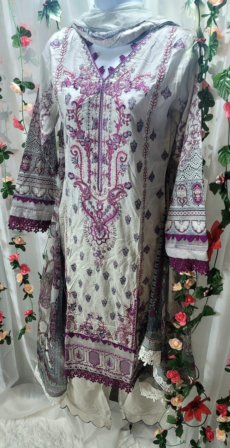 Ramsha Riwayat Luxury Lawn