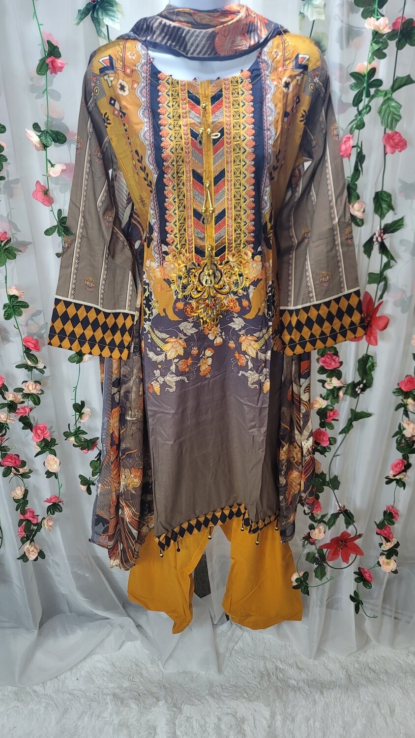 Pakistani Embroidery Lawn with Fancy Broshia Dupatta