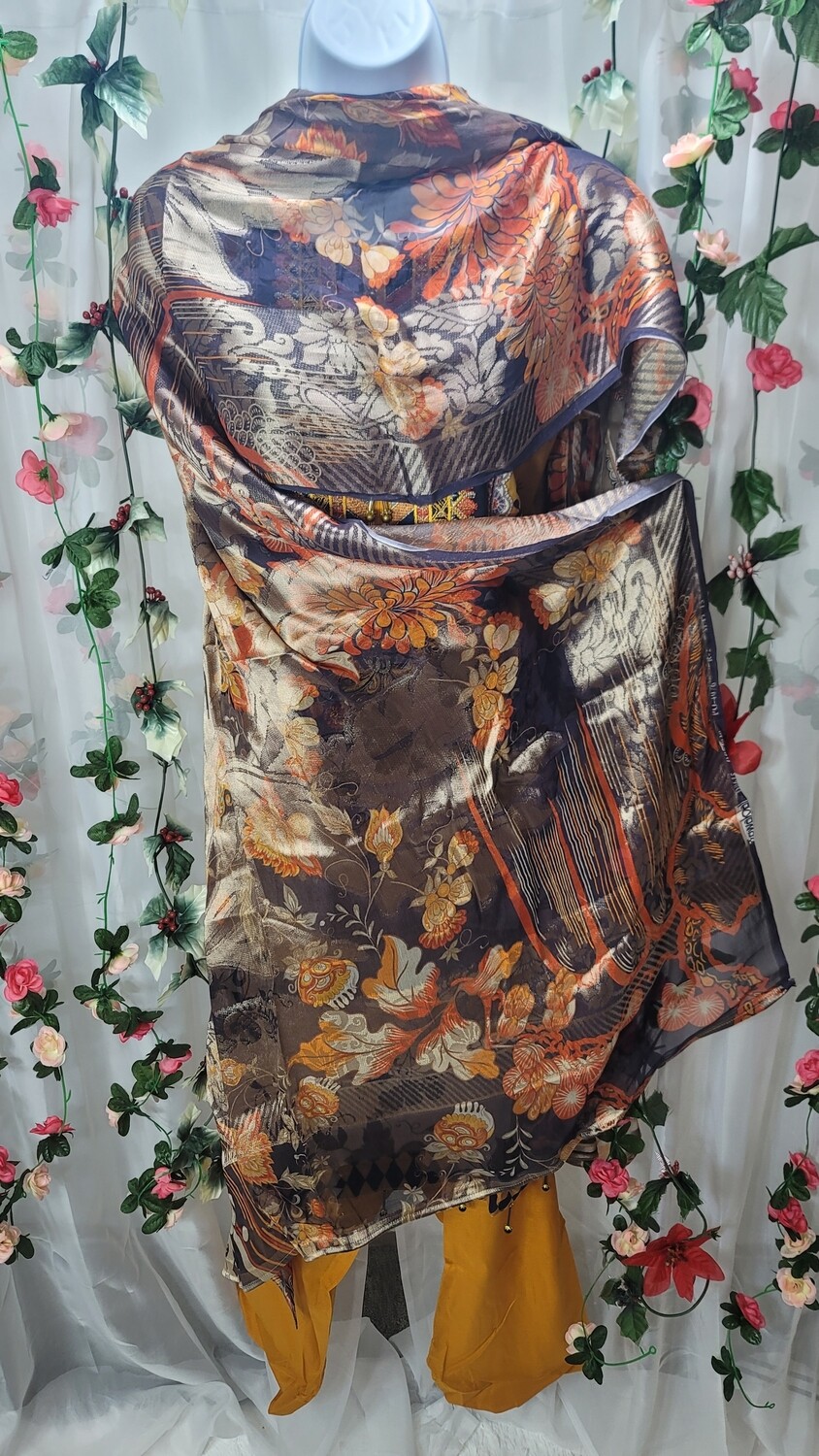 Pakistani Embroidery Lawn with Fancy Broshia Dupatta