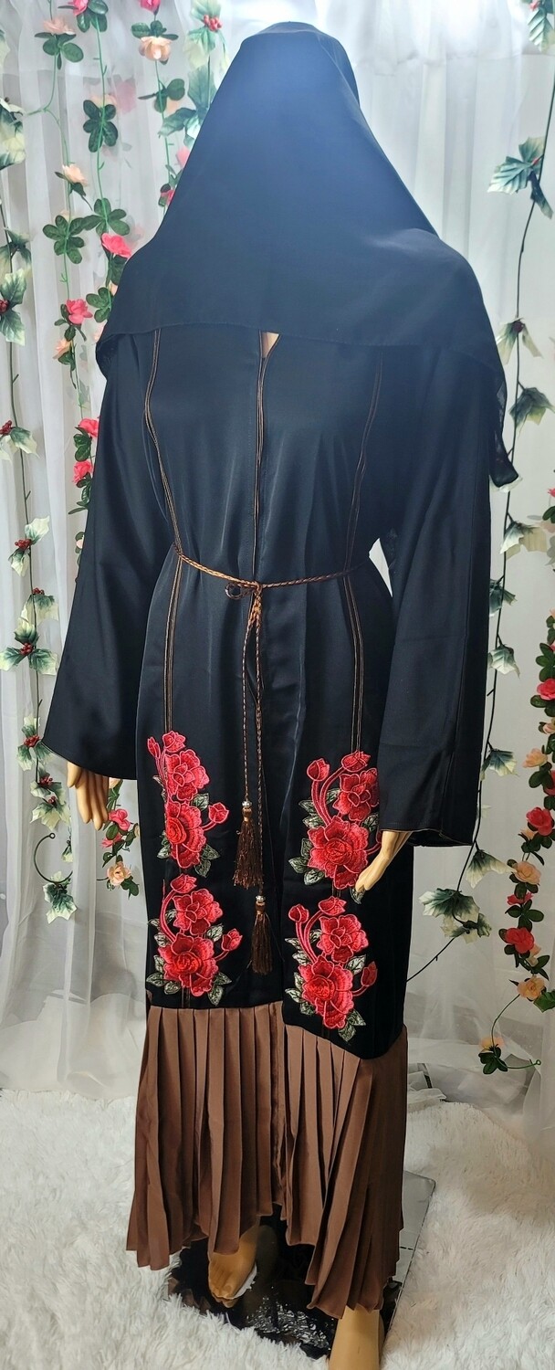 Black Flower Embroidered Modest Dubai Abaya