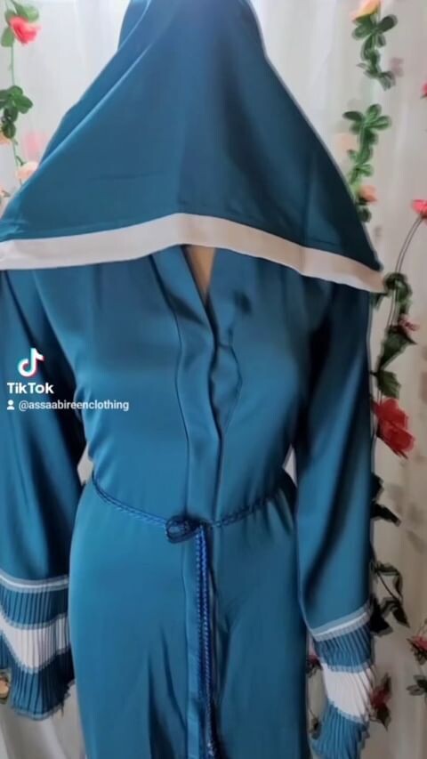 Blue Pleated Modest Dubai Abaya