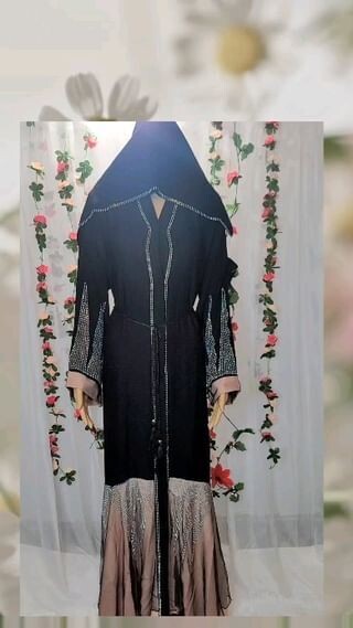 Black Flared Modest Dubai Abaya