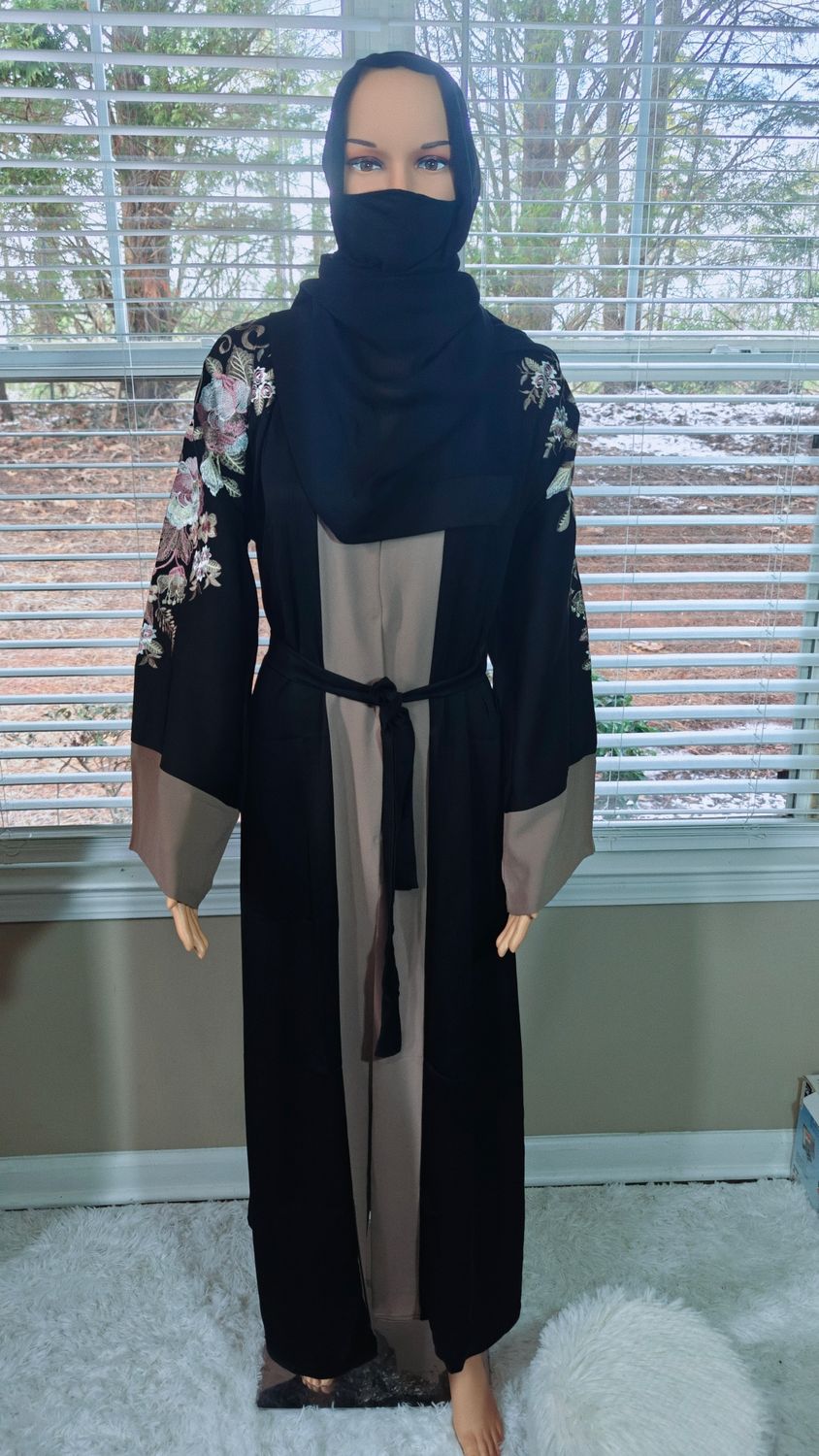 Black Floral Modest Dubai Abaya