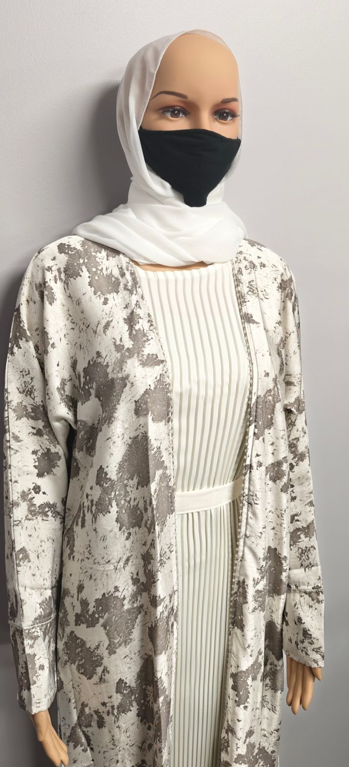 Patterned White Pleated Modest Dubai Abaya