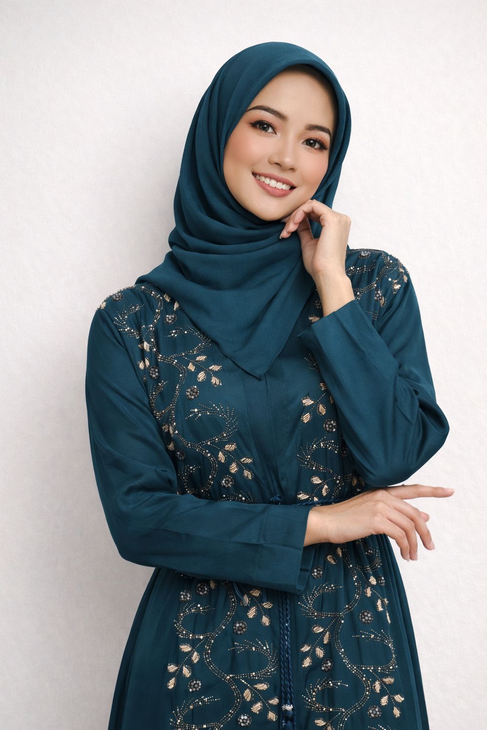 Emerald Green  Color Modest Dubai Abaya