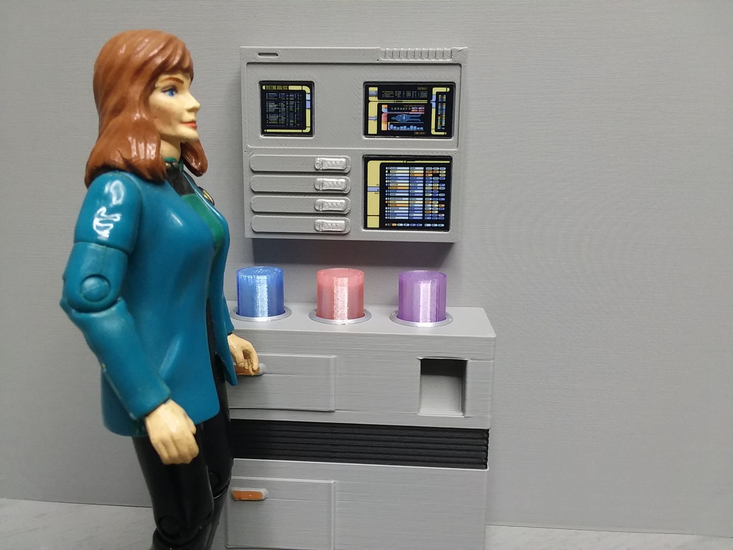 AFA TREK 2364-2370 - 4.5" Scale - Science Lab Chemical Analysis Unit