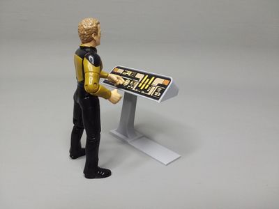 TNG AFA TREK 2364-2370 - 4.5" Scale - Transporter Console
