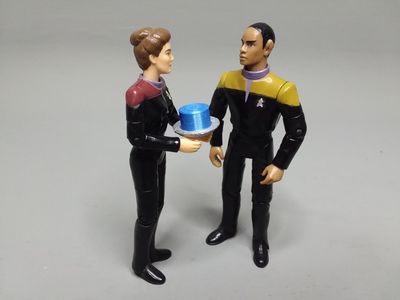 AFA TREK - 4.5" Scale - Blue Space Cake