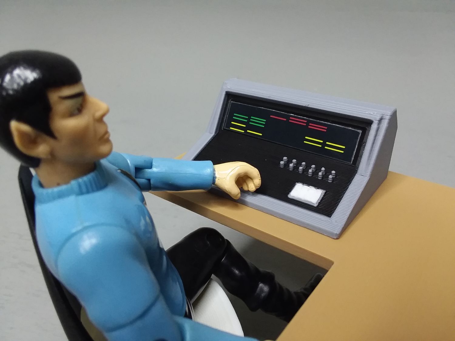 AFA TREK 2265-2269 - 4.5" Scale - Computer