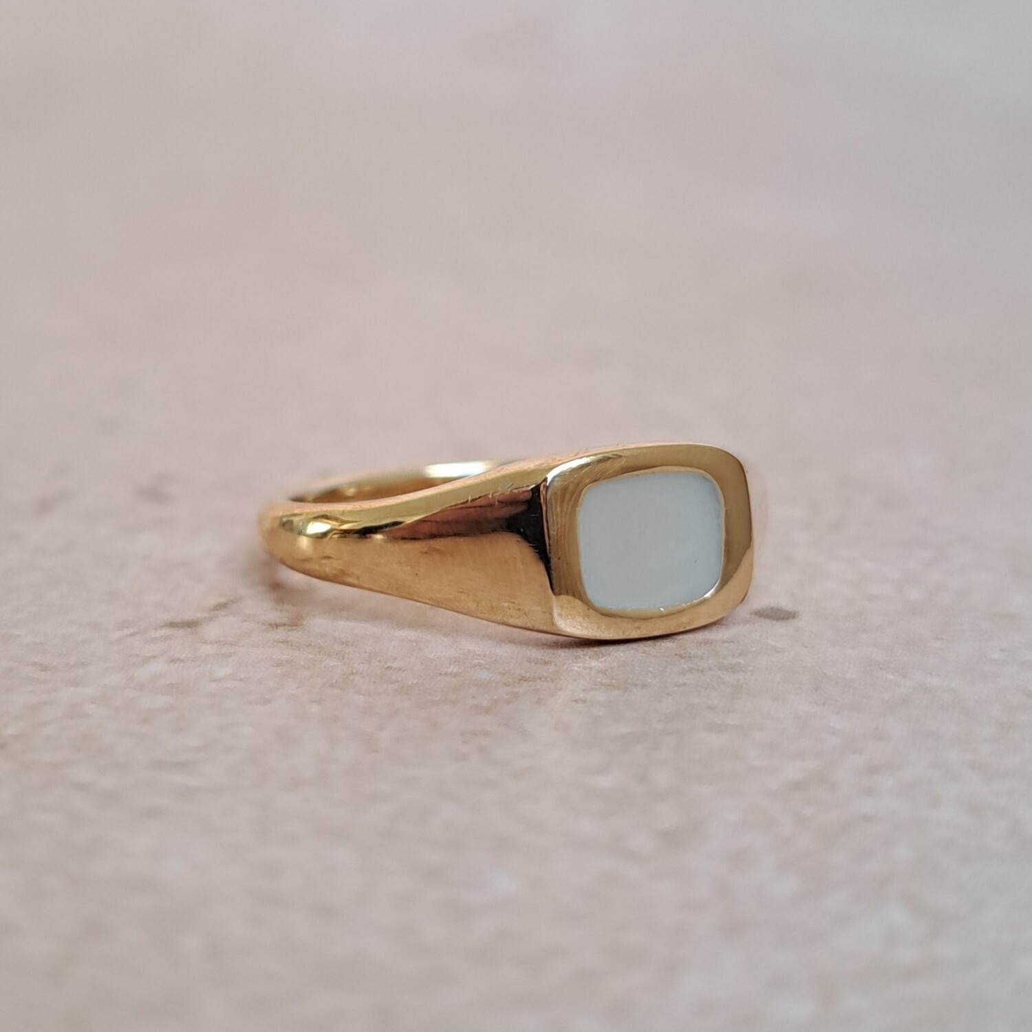 Zegelring met moedermelk of as | Memoire
