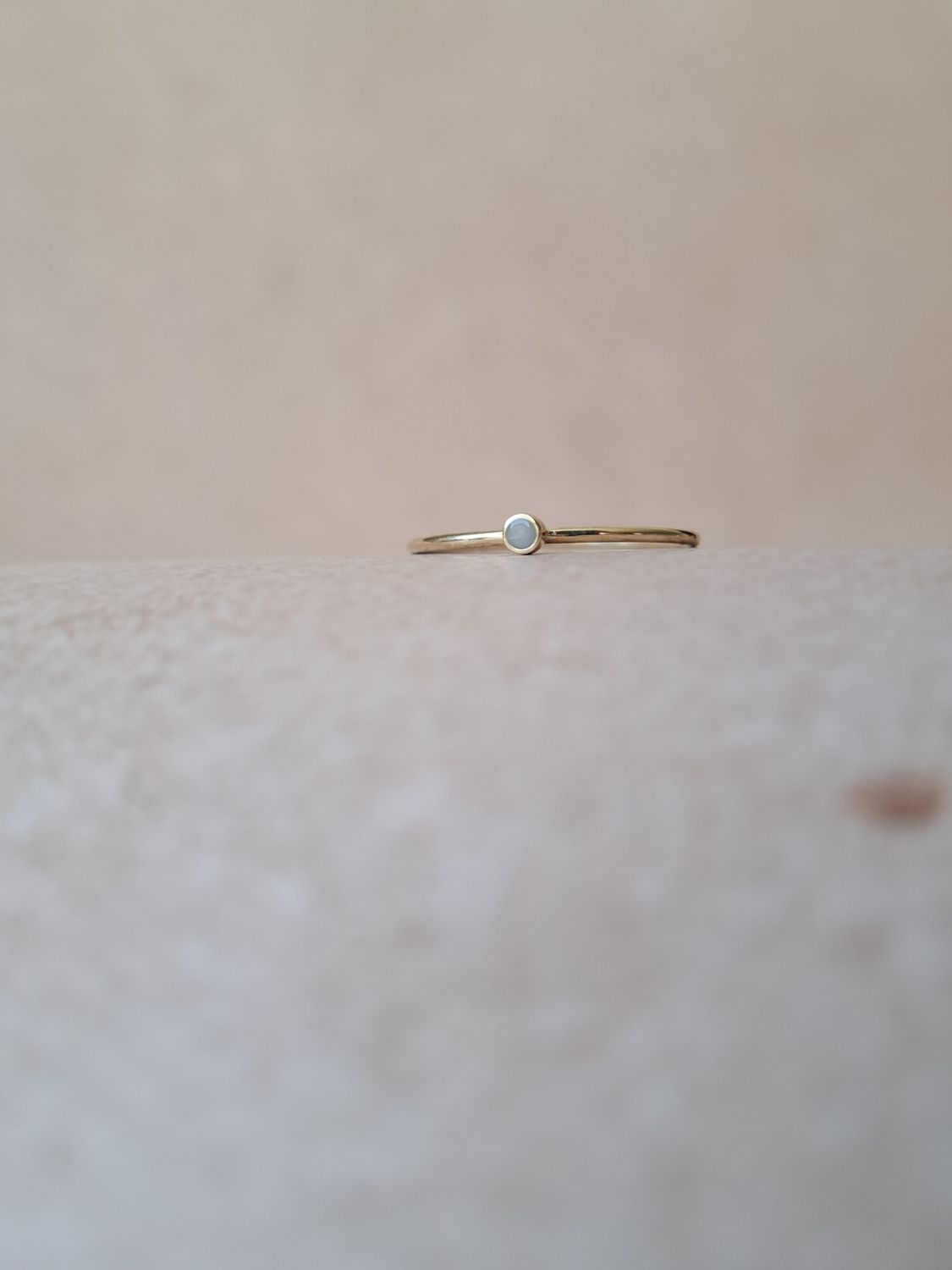 Petit | kleine cirkel met as of moedermelk