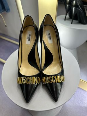 DÉCOLLETÉ MOSCHINO