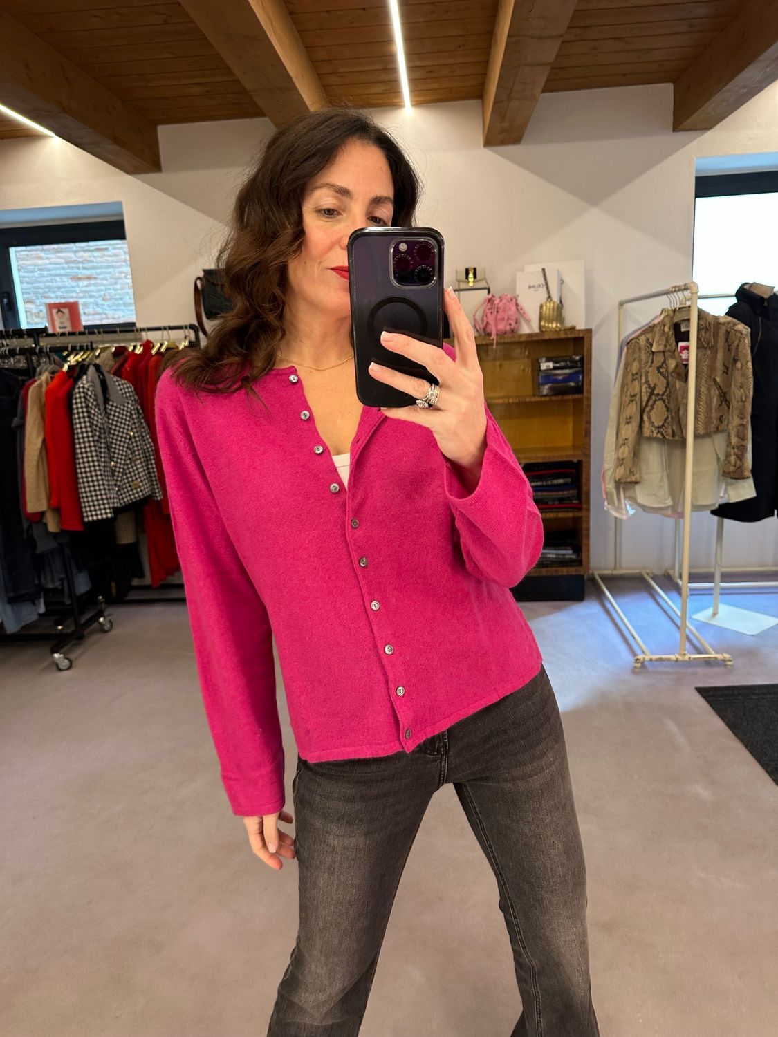 CARDIGAN PURO CASHMERE FUCSIA GIROCOLLO CON BOTTONCINI TG L