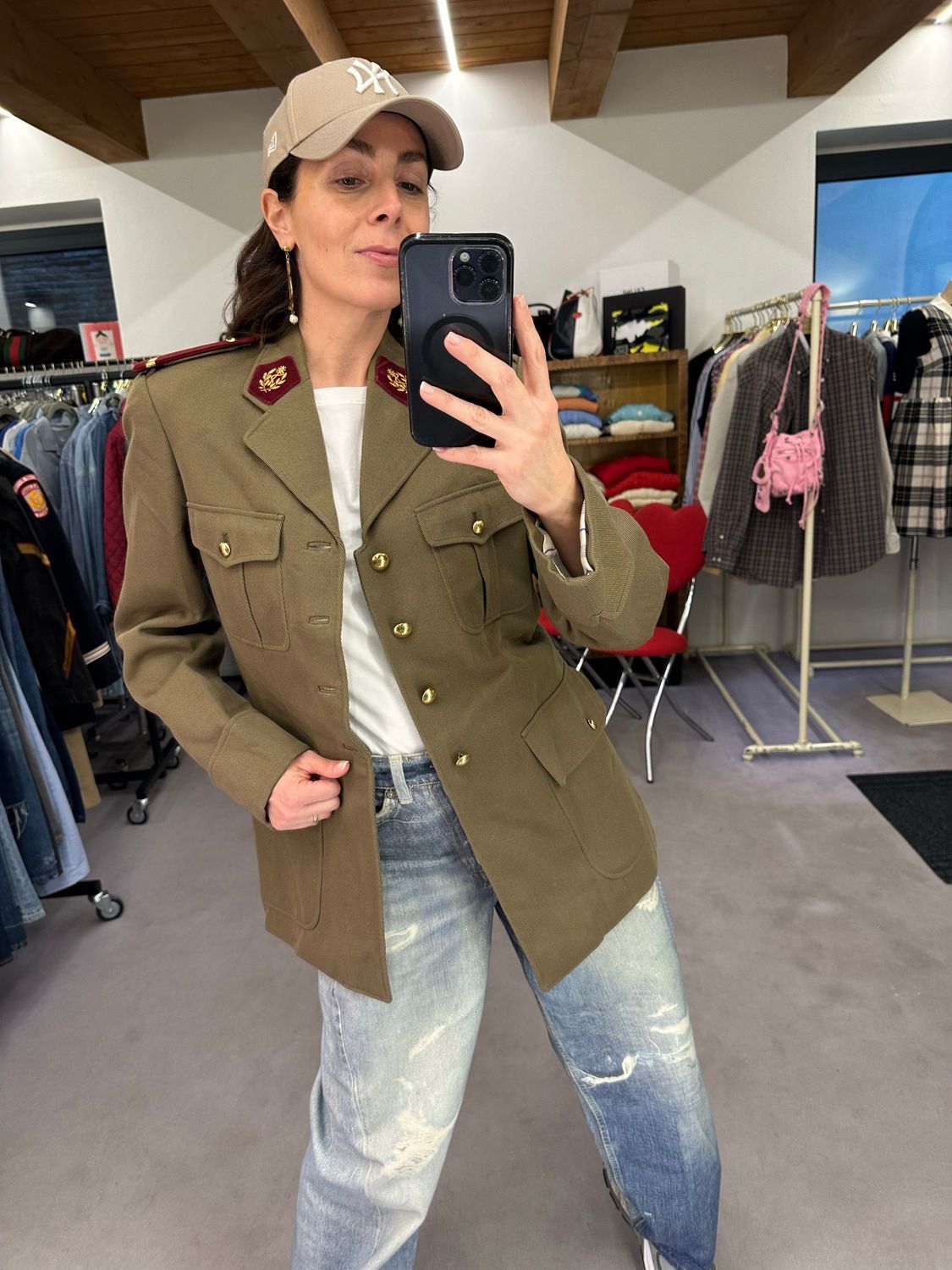 GIACCA MILITARE ORIGINALE VINTAGE CON APPLICAZIONI RUBINO